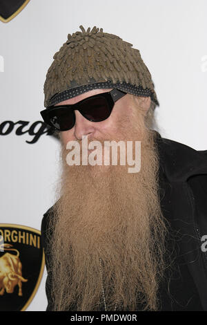 ZZ Top's Billy Gibbons bei Lamborghini die weltweiten Debüt Partei für Ihre neuesten Top Secret Fahrzeug im Museum für Fernsehen und Radio vom 5. Januar 2006 - Beverly Hills, CA Foto von Joseph Martinez - Alle Rechte vorbehalten File Reference # 22597 0022 PLX nur für redaktionelle Verwendung - Alle Rechte vorbehalten Stockfoto