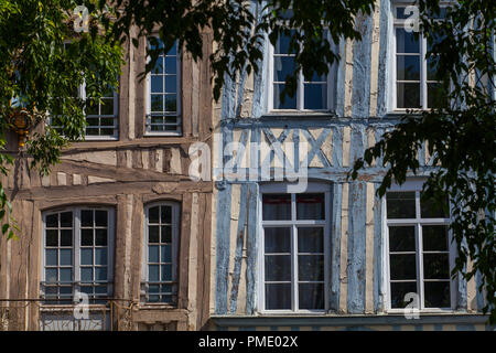 Rouen (Normandie, Frankreich): Fassaden von traditionellen normannischen Fachwerkhäuser in der "Rue Martainville" Straße (nicht für Postkarte Produkt verfügbar Stockfoto
