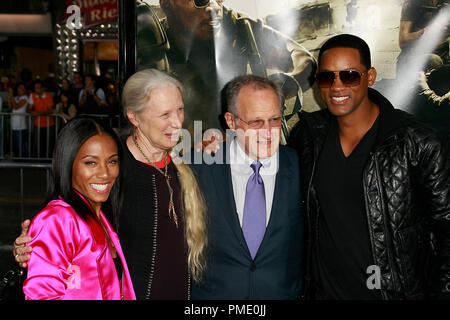 "Das Königreich" (Premiere) Jada Pinkett Smith, Sommer Mann, Michael Mann, Will Smith 10-17-2007/Manns Dorf Westwood/Los Angeles, CA/Universal Pictures/Foto von Joseph Martinez Datei Referenz # 23186 0015 JM für die redaktionelle Nutzung nur - Stockfoto