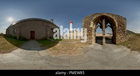 360 Grad Panorama Ansicht von La Chapelle Notre-Dame-des-Grâces, le Phare et l'Abbaye de la Pointe Saint-Mathieu