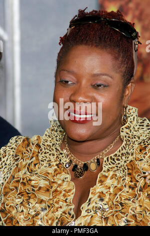 'Beverly Hills Chihuahua' Premiere Loretta Devine 9-18-2008/El Capitan Theatre/Hollywood, CA/Walt Disney Pictures/Foto von Joseph Martinez Datei Referenz # 23610 0029 PLX nur für redaktionelle Verwendung - Alle Rechte vorbehalten Stockfoto