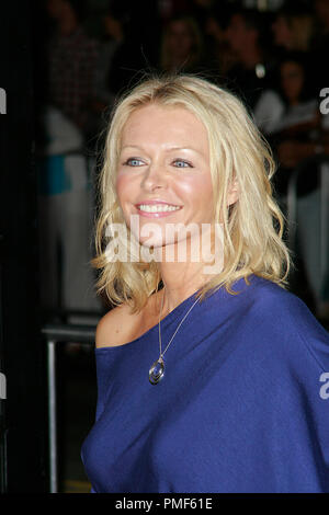 Anne Marie DeLuise bei der Weltpremiere von Universal Pictures'' Liebe geschieht". Ankünfte am Mann's Village Theater in Westwood, CA 15. September 2009 statt. Foto: Joseph Martinez/PictureLux Datei Referenz # 30073 09 PLX nur für redaktionelle Verwendung - Alle Rechte vorbehalten Stockfoto