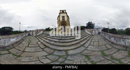 360 Grad Panorama Ansicht von Foto da Vista externa da entrada Da Igreja de Nossa Senhora da Glória Do Outeiro