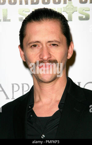 Clifton Collins Jr. bei der Premiere von "The Boondock Saints II: All Saints Day". Ankunft am Arclight Theatre in Hollywood, CA, 28. Oktober 2009 statt. Foto von PictureLux Datei Referenz # 30093 05 PLX nur für redaktionelle Verwendung - Alle Rechte vorbehalten Stockfoto