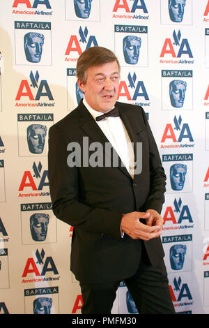 Stephen Fry auf der 18. jährlichen BAFTA/LA Britannia Awards. Ankunft im Hyatt Regency Century Plaza in Los Angeles, CA 5. November 2009. Foto von PictureLux Datei Referenz Nr.30117 01 PLX nur für redaktionelle Verwendung - Alle Rechte vorbehalten Stockfoto