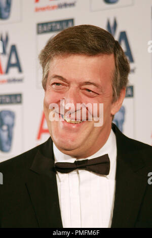 Stephen Fry auf der 18. jährlichen BAFTA/LA Britannia Awards. Ankunft im Hyatt Regency Century Plaza in Los Angeles, CA 5. November 2009. Foto von PictureLux Datei Referenz Nr.30117 92 PLX nur für redaktionelle Verwendung - Alle Rechte vorbehalten Stockfoto