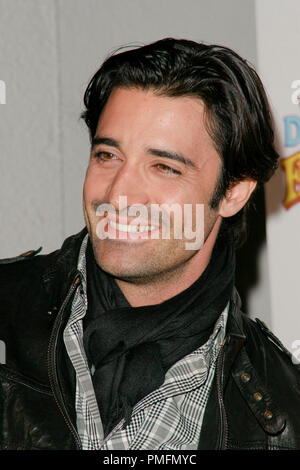 Gilles Marini am Fraggle Rock profitieren. Ankunft gehalten an der Kitson Store in West Hollywood, CA, 9. Dezember 2009. Foto von Joseph Martinez/PictureLux Datei Referenz # 30103 10 PLX nur für redaktionelle Verwendung - Alle Rechte vorbehalten Stockfoto
