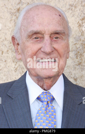 AC Lyles am Los Angeles Premiere der HBO Serie "Entourage" Staffel 7 im Paramount Theater auf der Paramount Pictures Studio in Hollywood, CA am Mittwoch, 16. Juni 2010. Foto von Pedro Ulayan Pacific Rim Foto Presse. Datei Referenz # 30286 002 PLX nur für redaktionelle Verwendung - Alle Rechte vorbehalten Stockfoto