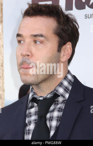 Jeremy Piven am Los Angeles Premiere der HBO Serie "Entourage" Staffel 7 im Paramount Theater auf der Paramount Pictures Studio in Hollywood, CA am Mittwoch, 16. Juni 2010. Foto von Pedro Ulayan Pacific Rim Foto Presse. Datei Referenz # 30286 034 PLX nur für redaktionelle Verwendung - Alle Rechte vorbehalten Stockfoto