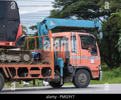 Chiangmai, Thailand - 7. August 2018: Private Kubota Tieflöffel am Fahrzeug. Auf der straße Nr. 1001, 8 km von Chiang Mai City. Stockfoto