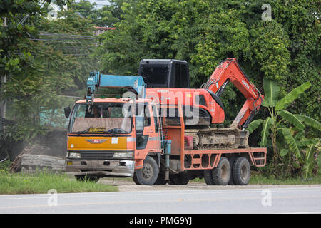 Chiangmai, Thailand - 7. August 2018: Private Kubota Tieflöffel am Fahrzeug. Auf der straße Nr. 1001, 8 km von Chiang Mai City. Stockfoto