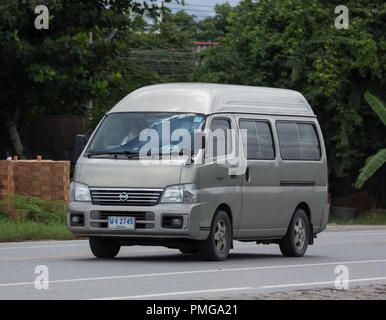 Chiangmai, Thailand - 7. August 2018: Private alte Nissan Urvan Van Auto. Foto an der Straße Nr. 121 ca. 8 km von der Innenstadt von Chiang Mai Thailand. Stockfoto