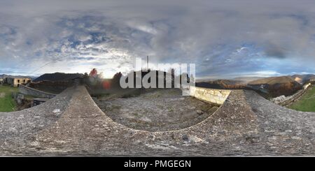 360 Grad Panorama Ansicht von Kula Grad Blick Richtung Zvornik