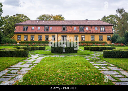 Toyen Herrenhaus, eines der ältesten Gebäude in der Stadt und dem Gehäuse ein Cafe, eine Ausstellungsfläche, Botanischer Garten, Oslo, Norwegen Stockfoto