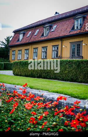 Toyen Herrenhaus, eines der ältesten Gebäude in der Stadt und dem Gehäuse ein Cafe, eine Ausstellungsfläche, Botanischer Garten, Oslo, Norwegen Stockfoto