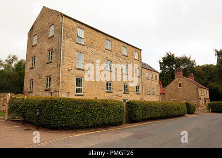 Alte Mühle in Thornton-le-Dale North Yorkshire Stockfoto