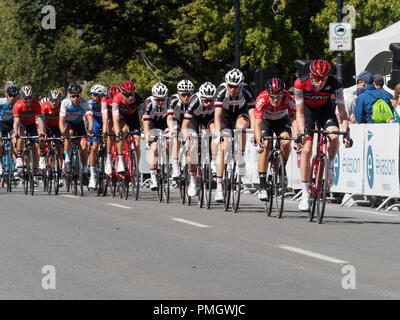 Montreal, Kanada. Reiter konkurrieren auf dem Grand Prix Cycliste Rennen in Montreal, Teil der UCI World Tour. Stockfoto