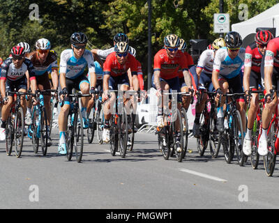 Montreal, Kanada. Reiter konkurrieren auf dem Grand Prix Cycliste Rennen in Montreal, Teil der UCI World Tour. Stockfoto