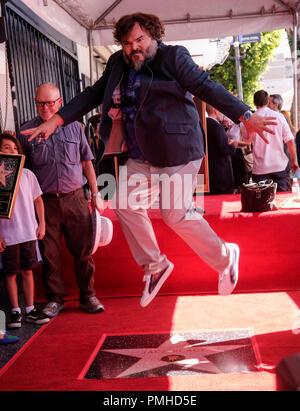 Los Angeles, USA. 18 Sep, 2018. Schauspieler Jack Black nimmt an seinem Hollywood Walk of Fame Star Zeremonie in Los Angeles, USA, Sept. 18, 2018. Jack Black wurde mit einem Stern auf dem Hollywood Walk of Fame geehrt am Dienstag. Credit: Zhao Hanrong/Xinhua/Alamy leben Nachrichten Stockfoto