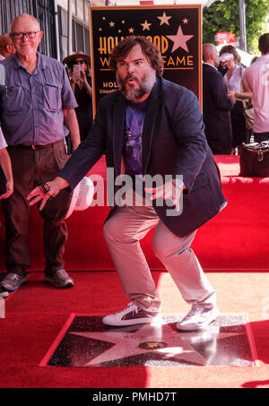 Los Angeles, USA. 18 Sep, 2018. Schauspieler Jack Black nimmt an seinem Hollywood Walk of Fame Star Zeremonie in Los Angeles, USA, Sept. 18, 2018. Jack Black wurde mit einem Stern auf dem Hollywood Walk of Fame geehrt am Dienstag. Credit: Zhao Hanrong/Xinhua/Alamy leben Nachrichten Stockfoto