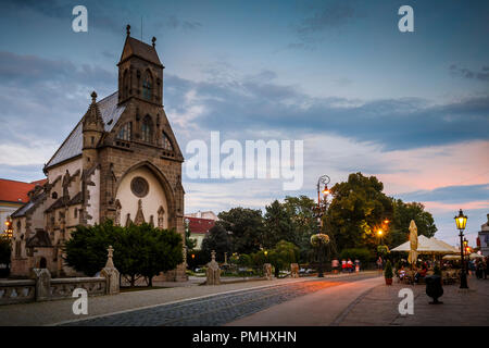 Kosice, Slowakei - 11. August 2018: St. Michael Kapelle auf dem Hauptplatz der Stadt Kosice in der Ostslowakei. Stockfoto