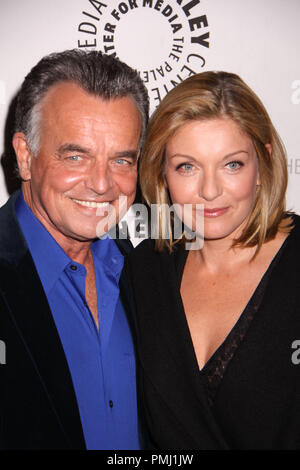 Sheryl Lee, Ray Wise 11/29/10, "Psych: Twin Peaks Sammeln "Die Paley Center für Medien in Los Angeles, Beverly Hills Ph: Izumi Hasegawa/HNW/PictureLux Datei Referenz # 30729 011 PLX nur für redaktionelle Verwendung - Alle Rechte vorbehalten Stockfoto