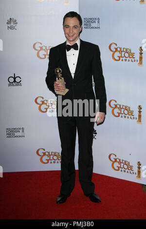 Jim Parsons an der 68TH GOLDEN GLOBES AWARDS - Presse. Die Veranstaltung wurde im Beverly Hilton Hotel in Beverly Hills, CA am Sonntag, 16. Januar 2011. Foto von AJ Garcia/PictureLux Datei Referenz # 30825 472 Nur für den redaktionellen Gebrauch - Alle Rechte vorbehalten gehalten Stockfoto