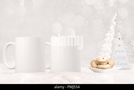 Weihnachten zwei Becher Mock-up. Zwei weiße leere Kaffeetassen Custom Design oder Angebot hinzuzufügen. Perfekt für Unternehmen Tassen verkaufen, nur overlay Ihre Angebots- oder Stockfoto