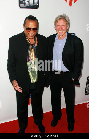 Billy Dee Williams und Harrison Ford bei der Premiere von "Das Imperium schlägt zurück" zum 30-jährigen Jubiläum Liebe Screening. Ankunft am Arclight Kino in Hollywood, CA, 19. Mai 2010 statt. Foto © Joseph Martinez/Picturelux - Alle Rechte vorbehalten. Datei Referenz # 30249 064 JM für die redaktionelle Nutzung nur - Stockfoto