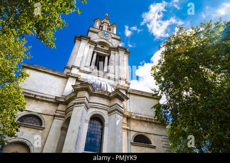 Die Außenseite des St Anne's Limehouse Kirche, London, UK Stockfoto