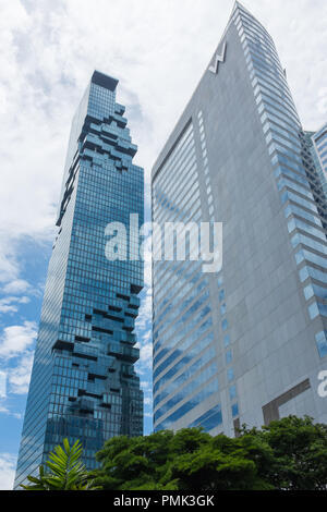 Die ungewöhnliche Pixel geformte MahaNakhon Turm Hochhaus in Bangkok, Thailand Stockfoto