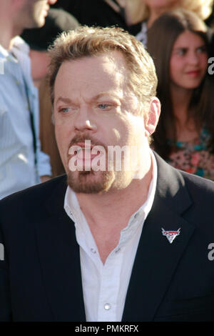 Eddie Izzard bei der Weltpremiere von Disney Pixar's "Cars 2". Ankunft am El Capitan Theatre in Hollywood, CA, 18. Juni 2011 abgehalten. Foto von Joe Martinez/PictureLux Stockfoto