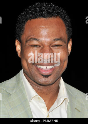 Sugar Shane Mosley am Los Angeles Premiere von "Big Mommas Wie der Vater, so der Sohn" gehalten am Arclight Cinerama Dome in Hollywood, CA. Die Veranstaltung fand am Donnerstag, 10. Februar 2011 statt. Foto von PRPP Pacific Rim Foto Presse/PictureLux Stockfoto