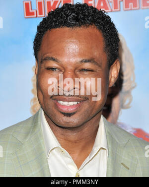 Sugar Shane Mosley am Los Angeles Premiere von "Big Mommas Wie der Vater, so der Sohn" gehalten am Arclight Cinerama Dome in Hollywood, CA. Die Veranstaltung fand am Donnerstag, 10. Februar 2011 statt. Foto von PRPP Pacific Rim Foto Presse/PictureLux Stockfoto