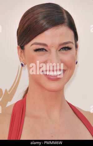 Adrianne Palicki auf der 63. jährlichen Primetime Emmy Awards - Ankunft auf der Nokia Plaza L.A. statt Leben in Los Angeles, CA. Die Veranstaltung fand am Sonntag, 18. September 2011. Foto von PRPP/PictureLux Stockfoto