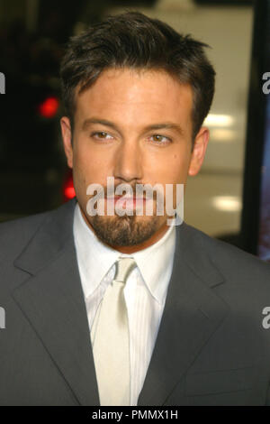 12/18/2003 Ben Affleck Gehaltsscheck @ Grauman's Chinese Theater, Hollywood Foto von kazumi Nakamoto/HNW/Picturelux Datei Referenz # 31390 002 HNW nur für redaktionelle Verwendung - Alle Rechte vorbehalten Stockfoto