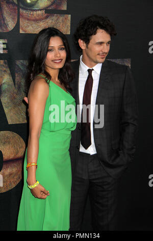 Freida Pinto, James Franco 07/27/2011 "Aufstieg der Planet der Affen" Premiere @ Grauman's Chinese Theater, Hollywood Foto von Megumi Torii/www.HollywoodNewsWire.net/ PictureLux Stockfoto