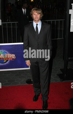 Eric Christian Olsen bei der Weltpremiere von Universal Pictures' die Sache'. Ankünfte an den AMC CityWalk Stadion 19 in Universal City, 10. Oktober 2011 abgehalten. Foto: Richard Chavez/Picturelux Stockfoto