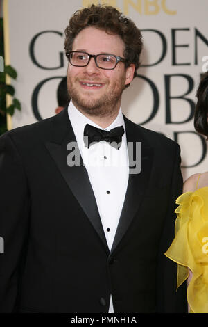 Seth Rogen in der Ankunftshalle des 69. jährlichen Golden Globe Awards statt im Beverly Hilton Hotel in Beverly Hills, CA am Sonntag, den 15. Januar 2012. Foto von AJ Garcia/PictureLux Datei Referenz # 31339 783 AJ nur für redaktionelle Verwendung - Alle Rechte vorbehalten Stockfoto