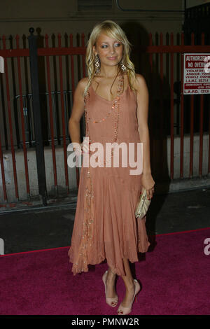 09/17/2004 Nicole Richie 'US Weekly Hot Young Hollywood Party' @ Spider Club, Hollywood Foto: Fukuko Kusakari/HNW/Picturelux Datei Referenz # 31301 008 HNW nur für redaktionelle Verwendung - Alle Rechte vorbehalten Stockfoto