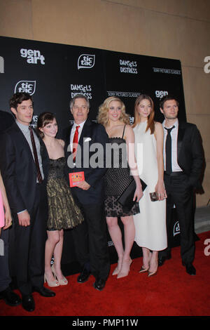 Greta Gerwig, Analeigh Tipton, Megalyn Echikunwoke, Carrie MacLemore, Aubrey Plaza, Adam Brody, Hugo Becker 03/21/2012 "amsels in Seenot" Premiere an der Egyptian Theatre in Hollywood, CA Foto von Izumi Hasegawa/HollywoodNewsWire.net/PictureLux Stockfoto