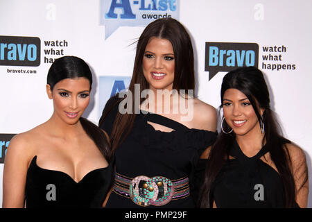 04/05/2009 Kim, Chloe, und Kourtney Kardashian 'Bravo A-Liste." @ Das Orpheum Theatre, Los Angeles Foto von Megumi Torii/HNW/Picturelux Datei Referenz # 31469 028 HNW nur für redaktionelle Verwendung - Alle Rechte vorbehalten Stockfoto