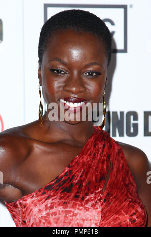 Danai Gurira kommt bei der Premiere von der AMC-" 3 The Walking Dead' Jahreszeit bei Universal CityWalk am 4. Oktober 2012 in Universal City, CA. (Foto durch PRPP/PictureLux) Datei Referenz # 31689 033 PRPPEAA nur für redaktionelle Verwendung - Alle Rechte vorbehalten Stockfoto