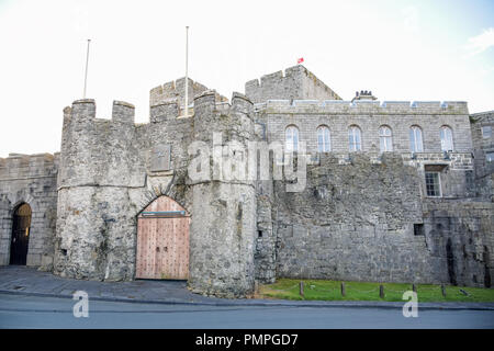 Das Castle Rushen in Castletown in einem klaren blauen Himmel, von der Insel Man Stockfoto