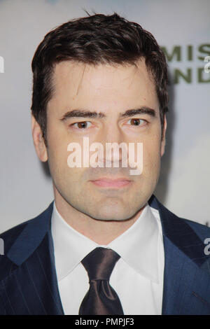 Ron Livingston 12/06/2012 'Gelobte Land' Premiere auf der Director's Guild of America in West Hollywood, CA Foto von mayuka Ishikawa/HNW/PictureLux gehalten Stockfoto