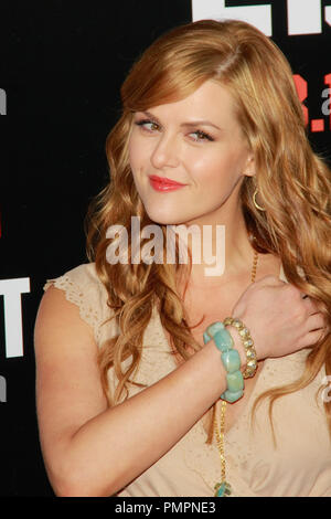 Sara Rue bei der Premiere von Columbia Pictures' "21 Jump Street". Ankünfte am Grauman's Chinese Theater in Hollywood, CA, 13. März 2012 statt. Foto von Joe Martinez/PictureLux Stockfoto