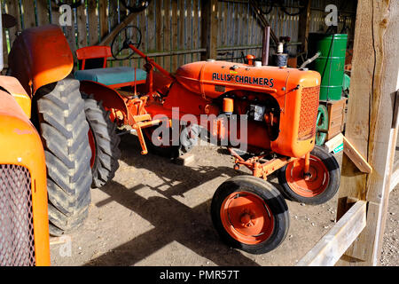 1946 Allis Chalmers Traktor, Ryedale Folk Museum, Hutton le Hole, ENGLAND Stockfoto