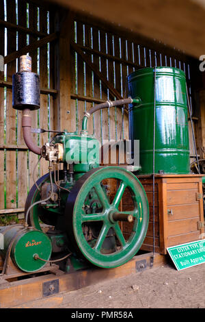 Lister Typ L. Stationär Motor 1918 Ryedale Folk Museum, Hutton le Hole, ENGLAND Stockfoto