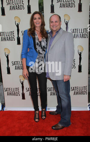 Cindy Crawford, Brian Edwards 04/02/2012 IPA-Veranstaltung im Café La Boheme in West Hollywood, CA Foto von manae Nishiyama/HollywoodNewsWire.net/PictureLux Stockfoto