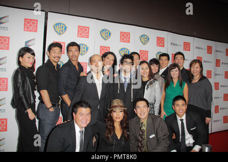 Hana Mae Lee, Brian Tee, Wenda Fong, Adele Yoshioka, Ian Anthony Dale, Wenda Fong, Bing Chen, Steve Tao, Peter Cayetano McHigh, Carrie Ann Inaba, Kevin Iwashina, Karen, Sheri Bryant, Leo Chu, Jennifer Sanderson, Tim Chang, Frank Jung, Eric Kim 11/18/2012 "2012 CAPE Celebrity Poker Turnier" gehalten am W Hollywood Hotel in Hollywood, CA Foto von Yoko Maegawa/HNW/PictureLux Stockfoto